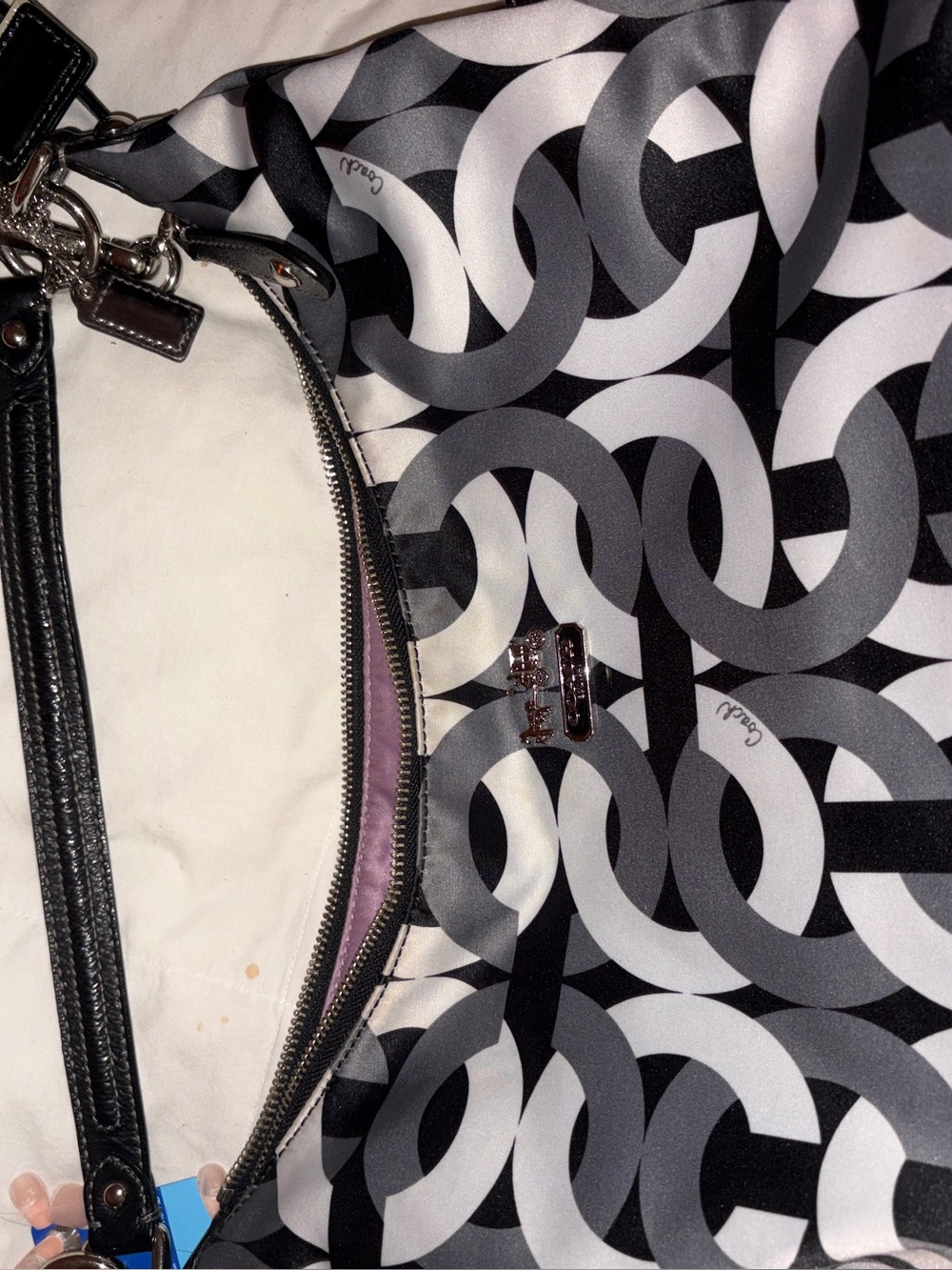 Coach Madison Purse - Picture 3 of 4